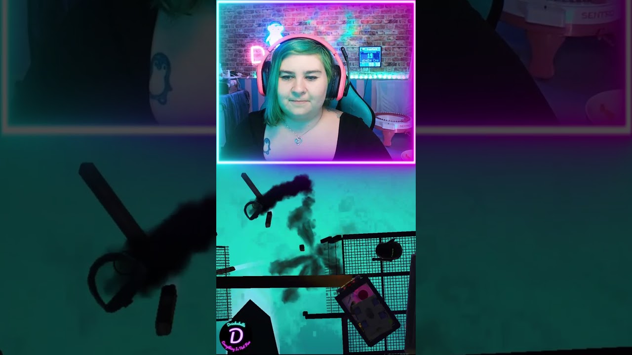 Belle: ❌Ledge: ✅Apple: 😂#repo #gamingclips #fail #chaos #shorts