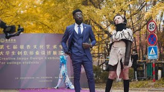 Modeling Compeion Eventthe Amazing Glow