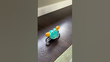 The crawling crab saves tummy time 🦀