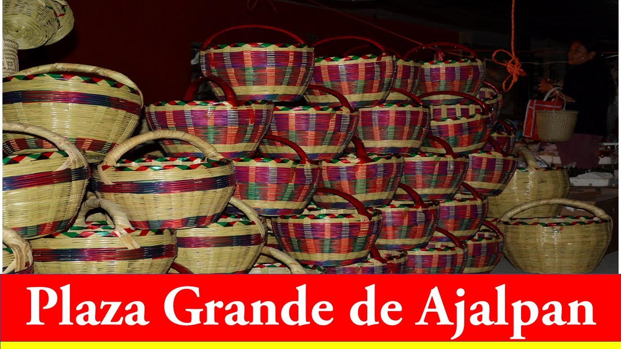 Tradiciones del día de muertos Ajalpan, Puebla, Plaza Grande. Parte 2