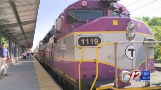 Rhode Islanders request faster commuter rail to Boston