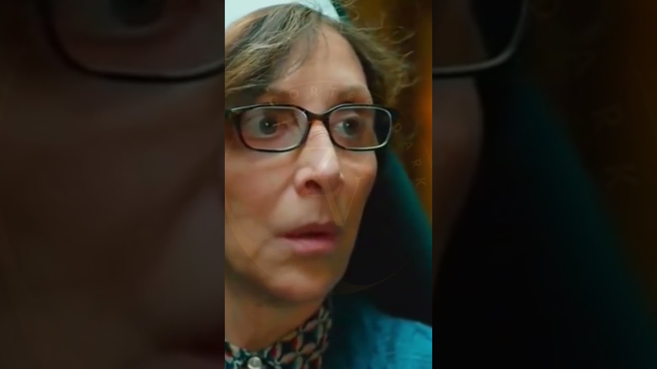 ESSA Freira &Uacute;NICA CAPAZ DE VER OS DEM&Ocirc;NIOS.