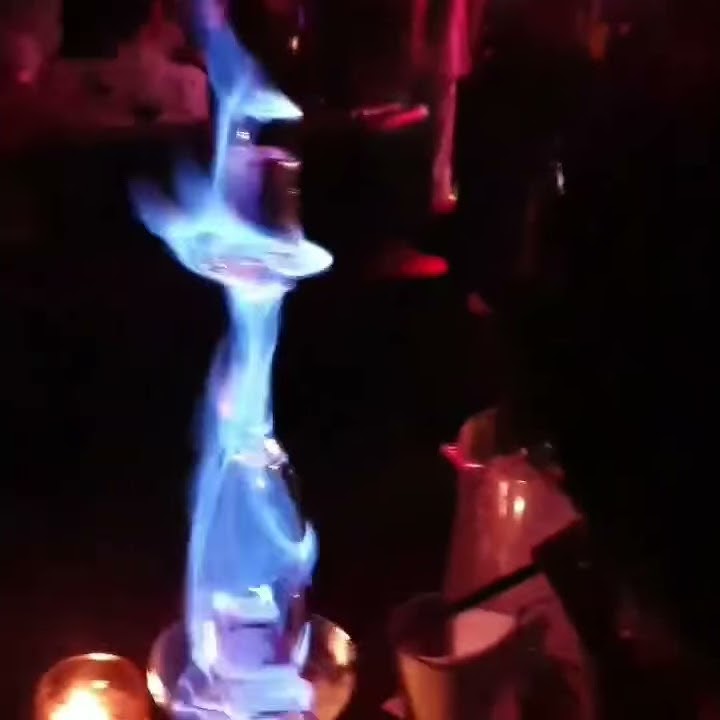 menikmati dunia malam nya bali,,, boshe club