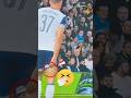 Qué es eso que le ha salido a Van de Ven de los pantalones cortos? #shorts #football #viralshorts