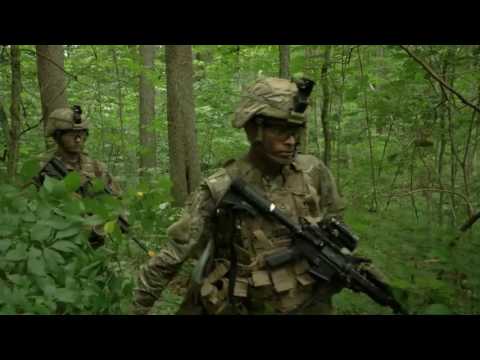 25th ID Sapper Soldiers conduct river recon