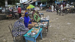 Violence in Sudan forces vendors to close businesses screenshot 1