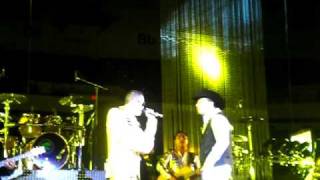 Enigma Norteño y Roberto Tapia-La Charla