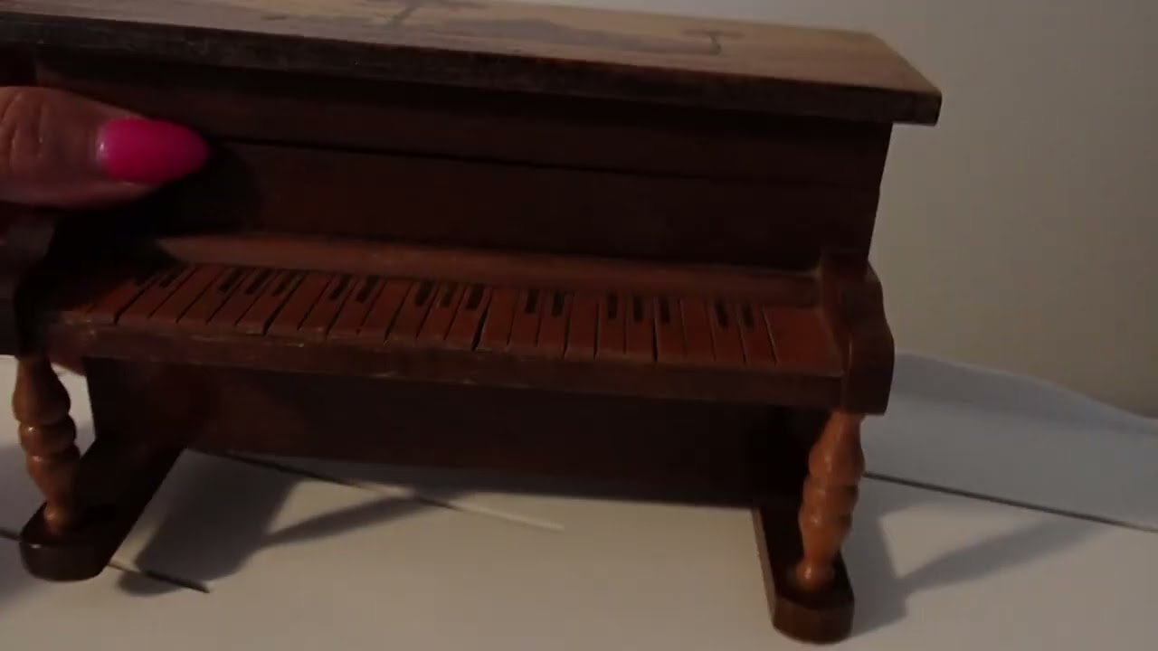 ANTIQUE CIGARETTE HOLDER PIANO GREAT FOR DOLLHOUSES