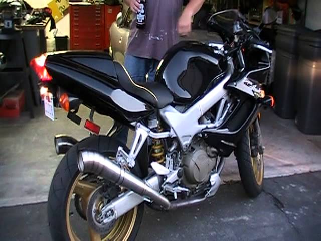 vtr1000 exhaust