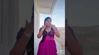 te casaste con una vieja que es muy rica🤣