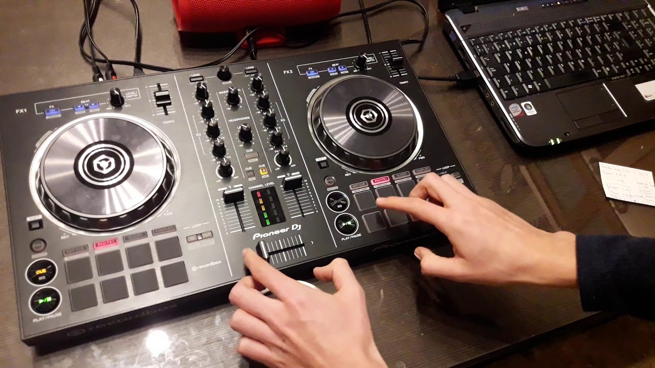 Pioneer DDJ-RB - YouTube