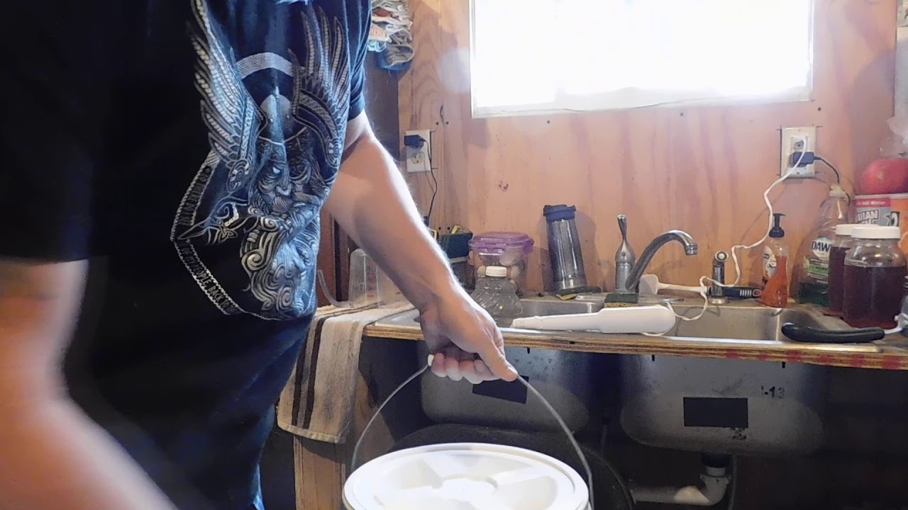 Packing up supplies using Mylar bags and 5 gallon buckets. YouTube