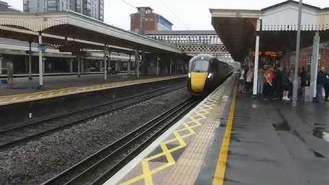 Great Western Railway Class 800 Passing Slough