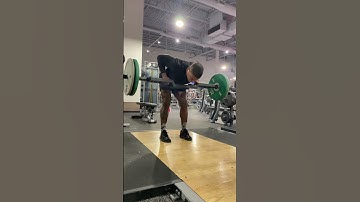 Football bar pendlay row