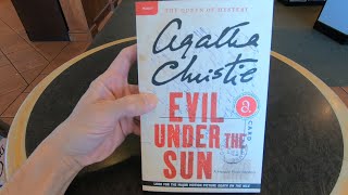 AGATHA CHRISTIE EVIL UNDER THE SUN BOOK MYSTERY BOOKS CLOSE UP AND INSIDE LOOK