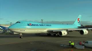 Korean Air Cargo B747-8F Building The Time Laps