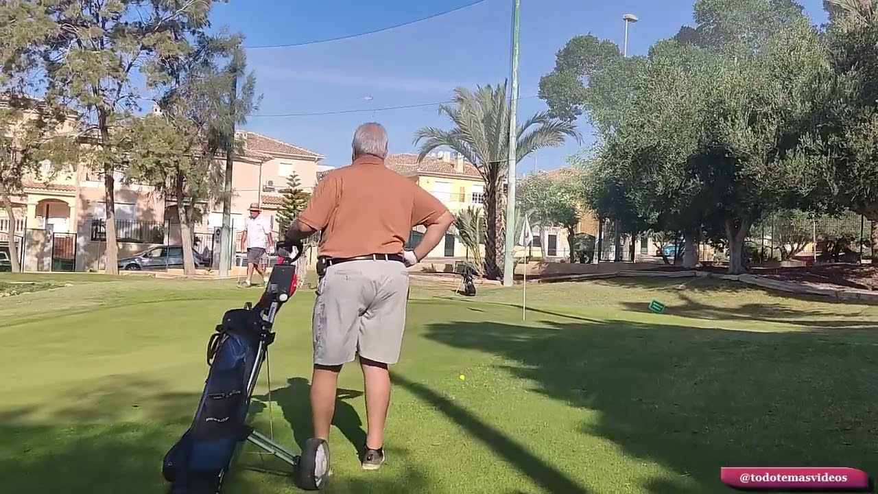 Una partida de Golf en Monteprincipe