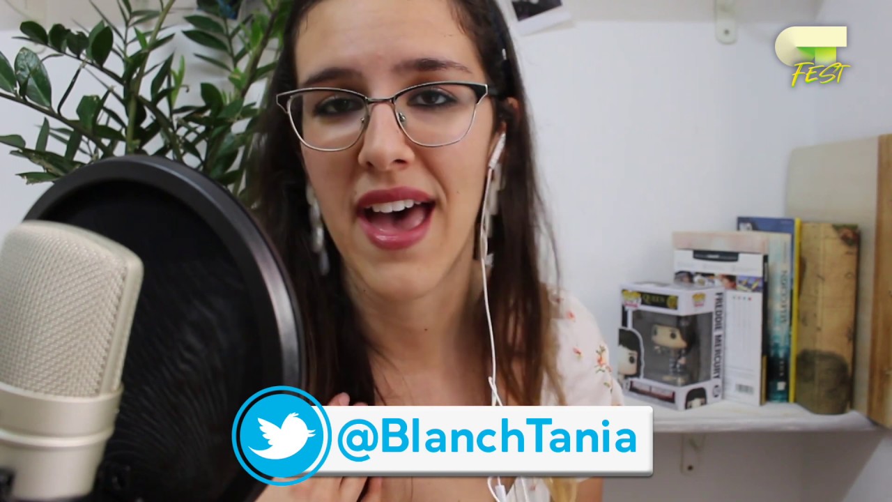 podcast equipment Tania Vidal 💥PRESELECCIONADA para el #OTFest