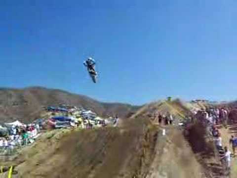 MOTO X,VILLOPOTO AND THE LITES JUMP THE TRIPLE AT GLEN HELEN