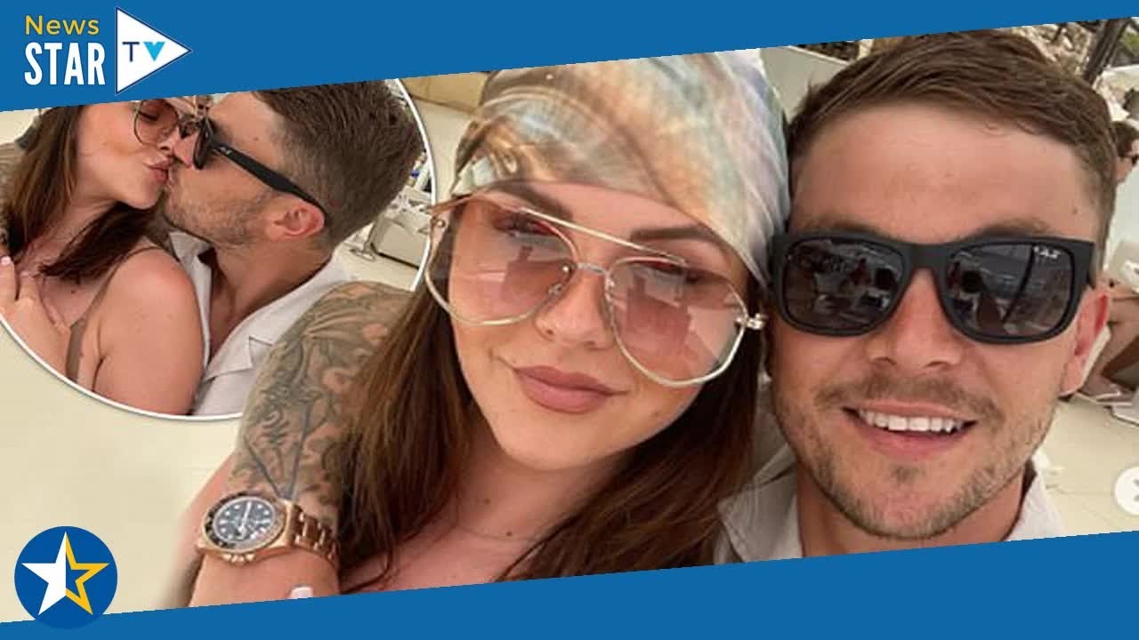 TOWIE's Shelby Tribble packs on the PDA with boyfriend Sam Mucklow in Mallorca 703955