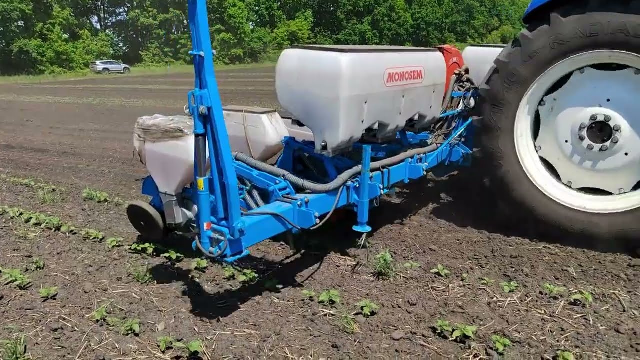 Детям о профессии агронома