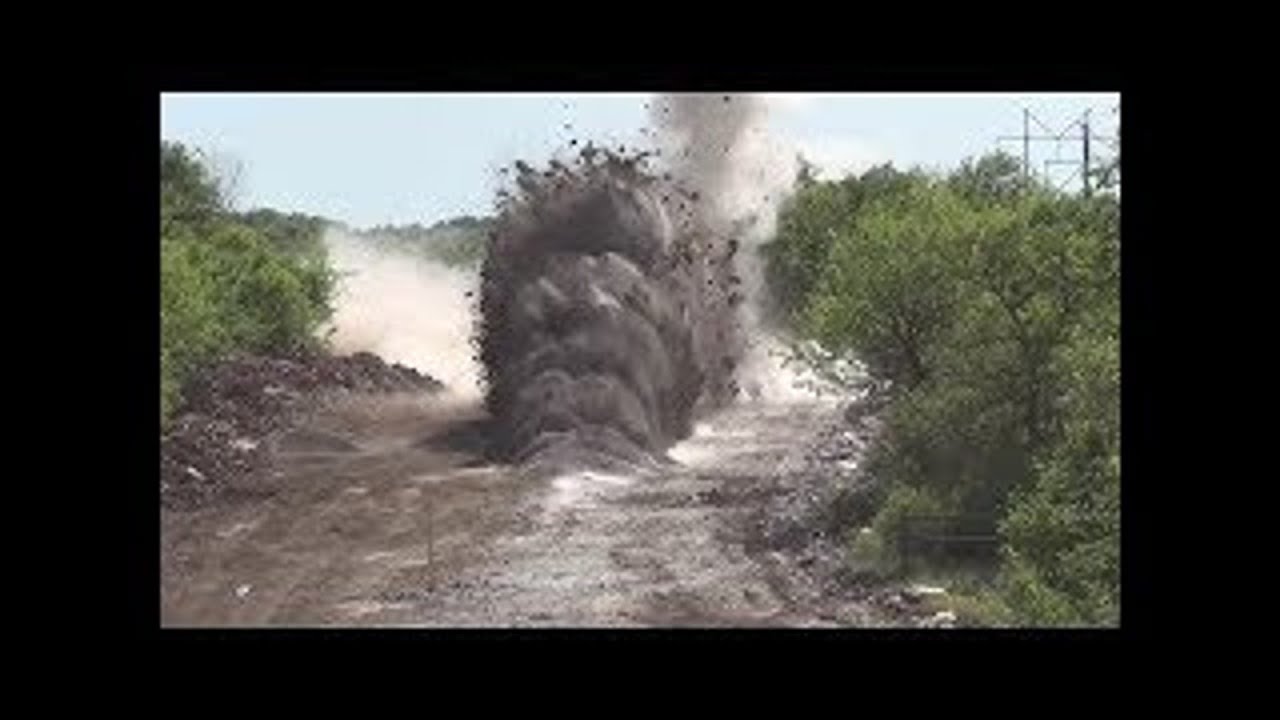 20 MOST STRANGE MOMENTS CAUGHT ON CAMERA - YouTube