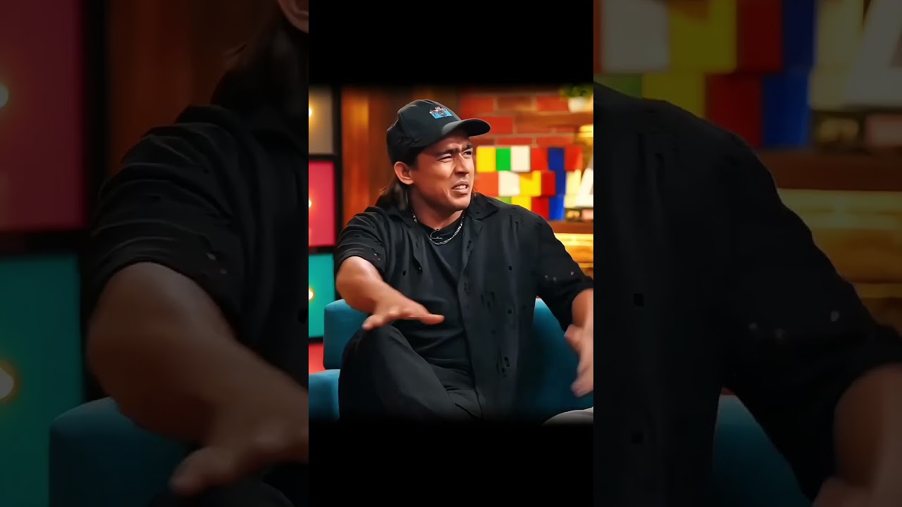 round Tu hel Jain Saifi rost maarte hue😂😂😂