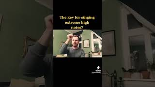 Short VocalTips: The key for extreme high notes!