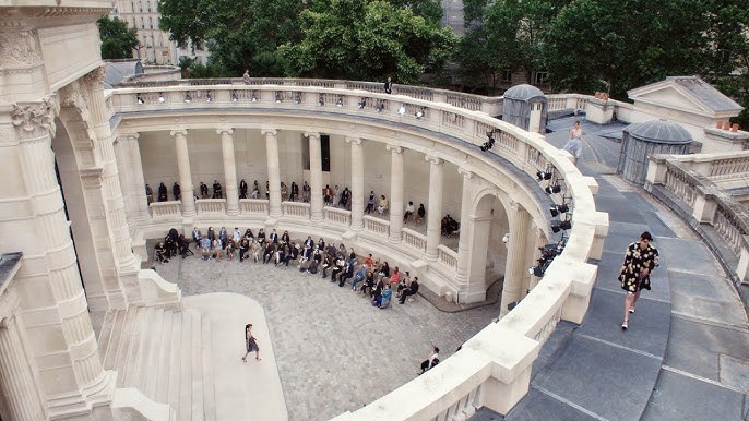 Spring-Summer 2016 Haute Couture Show – CHANEL Haute Couture 