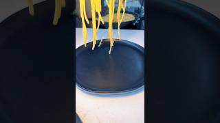 Pan-Seared Chicken Carbonara🔥👀 #food #shorts #fyp #chicken #carbonara #noodles #viral #subscribe