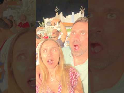 We were in the crowd and the final fireworks blew us away! 🎆✨