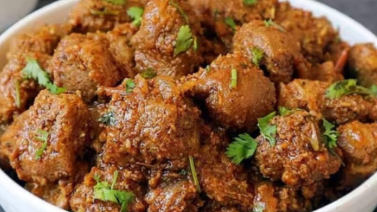 మిల్మేకర్ తోఇలా చేసుకొని తింటే చికెన్ మటన్ కి మించిన టెస్ట్  తో సూపర్ గా ఉంటుంది 😋soya chunks curry