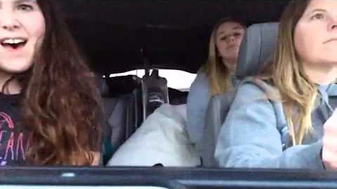 Uptown Funk- Mark Ronson Ft. Bruno Mars (Official Lip Sync Music Video)