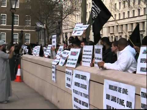 MUSLIM PROTEST OUTSIDE 10 DOWNING STREET  21 MARCH 2011