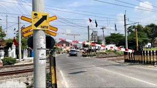 Perlintasan Unik Kereta Api Raya Piyungan Prambanan D.I. Yogyakarta screenshot 1
