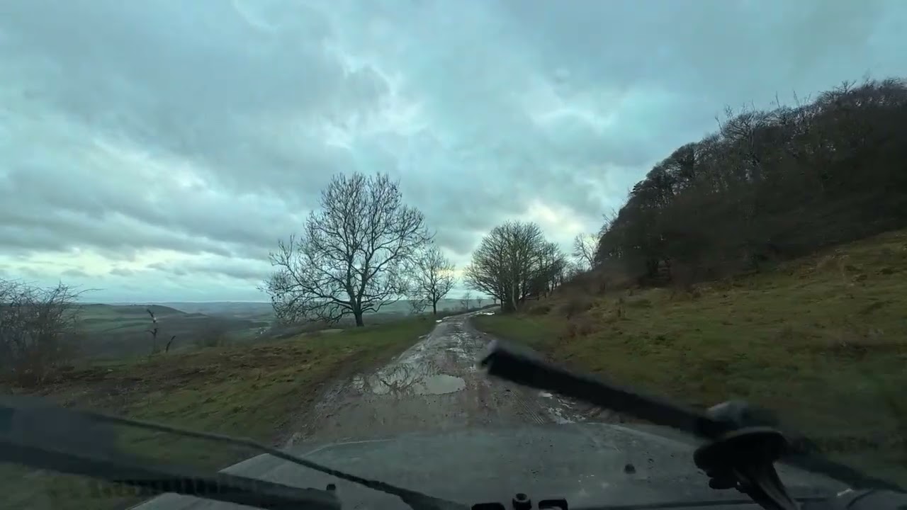 Green Laning Peak District SK2172-03 
