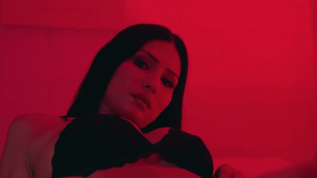 ZIR LUDKAM -MAKINEA, PROD BY FILMONARCA, PRODUCTORA.