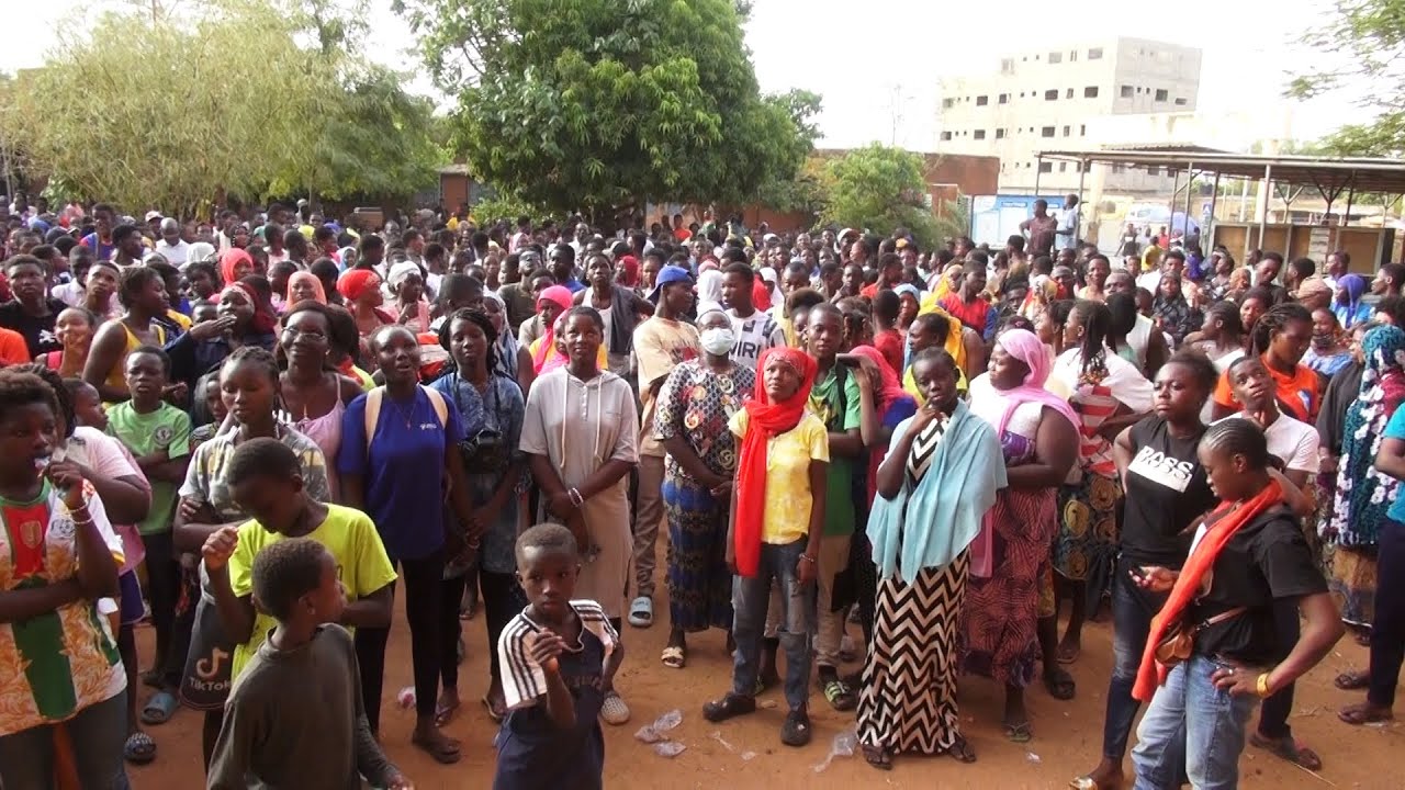 Proclamation des résultats BEPC 2024 : Entre joie et déception au lycée municipal Vénégré