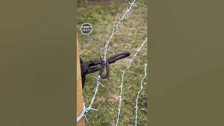 Farmers Use this Technique to Tension the Wire! #tricks