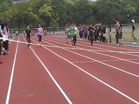 Ｍ．ＳＬＡＳＨ運動会　女子１００メートル予選１MOV054