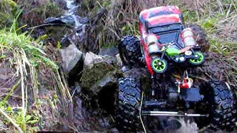 RC fun: CLIMBING A WATERFALL  with an almost stock  RS10
