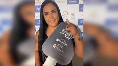 CARLINHOS MAIA CONHECE SEGUIDORA QUE GANHOU UM CARRO