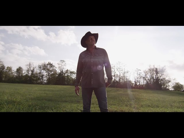 Trace Adkins - Ain't That Kind Of Cowboy
