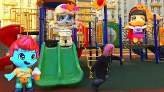 😱 Pinypon Monsters  Unboxing toys  Play in the Outdoor playground for kids