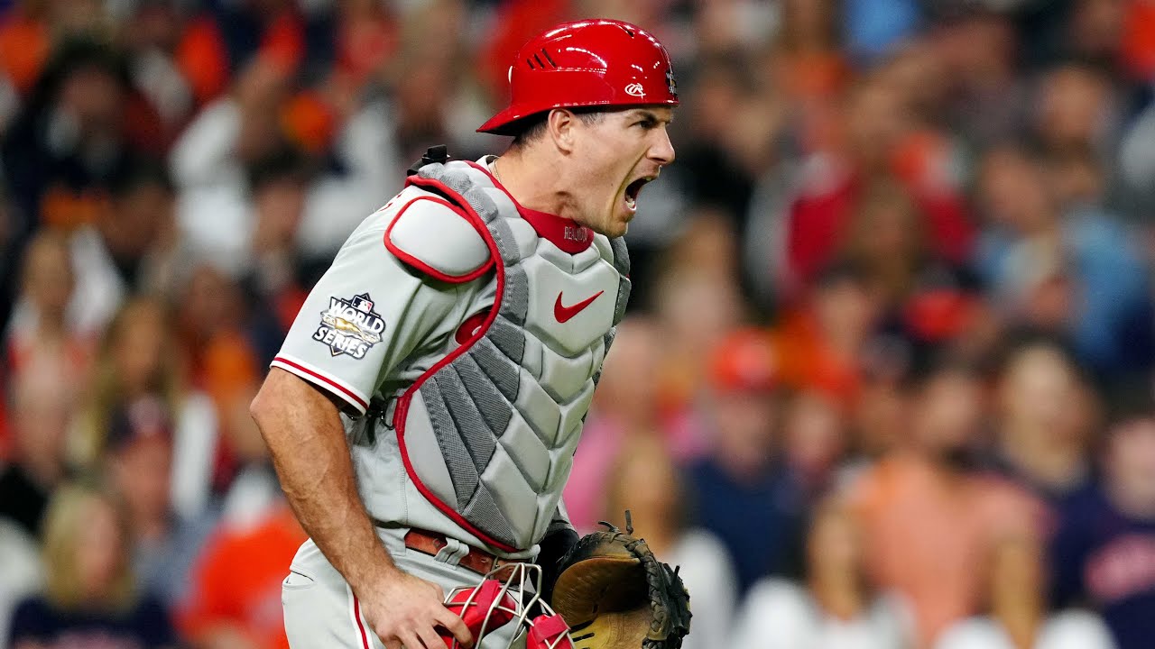 Phillies catcher JT Realmuto has smashed the ball in 2022 Postseason!!  (World Series Game 1 Hero) 