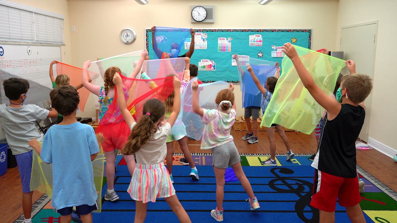 THE SYNCOPATED CLOCK/FORGOTTEN DREAMS Leroy Anderson