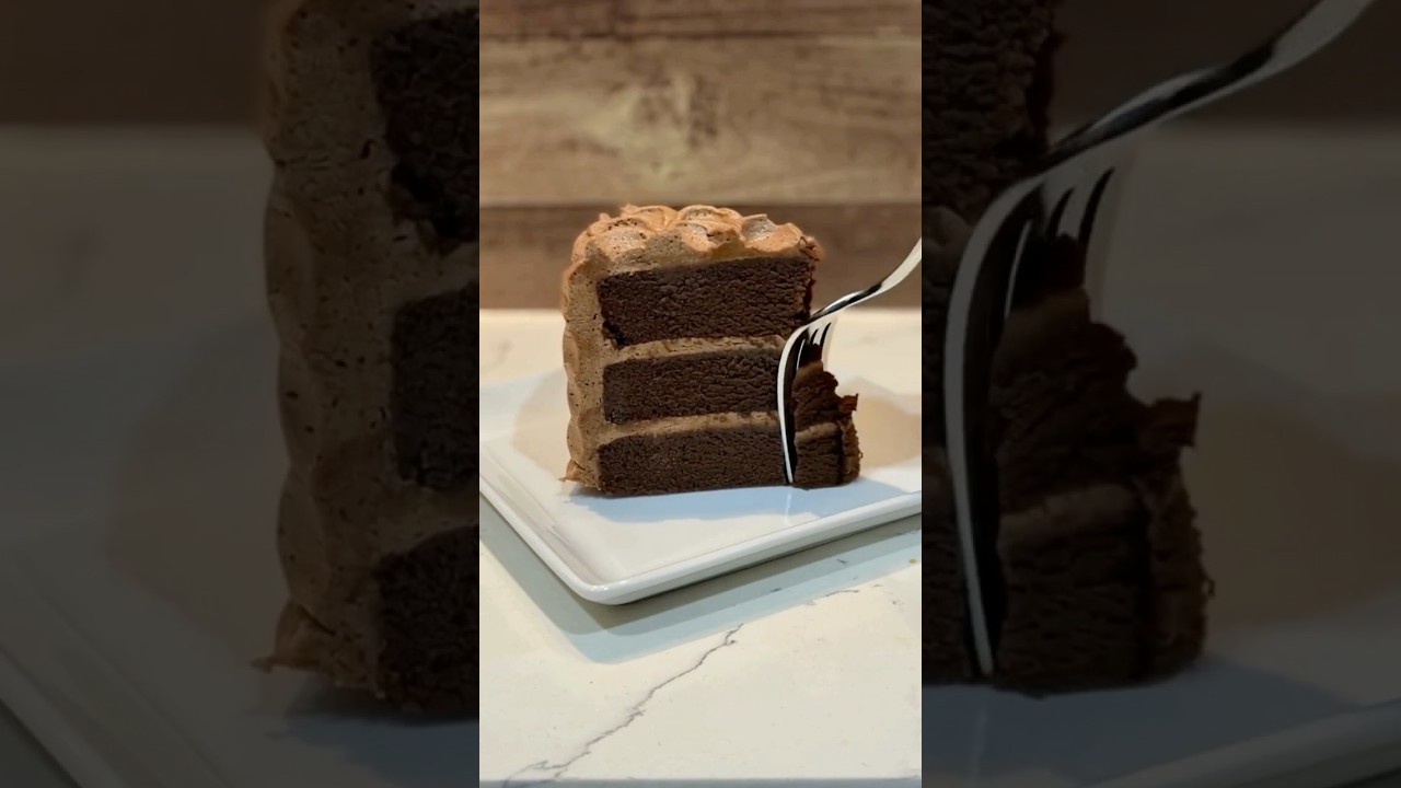 🍫 This Cake Has NO Eggs 😳