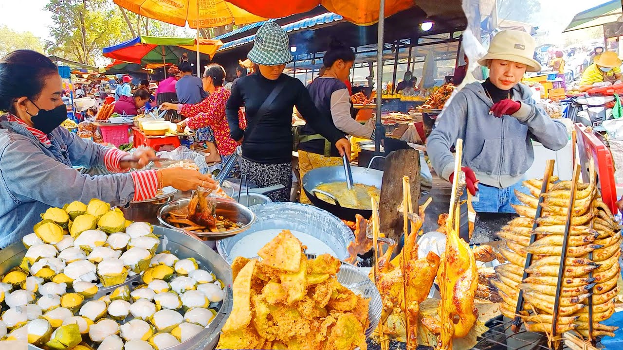 So Yummy! Dessert, Cake, Chicken, Shrimp, Frog, Fish, Noodle Soup, & More - Cambodia Street Food
