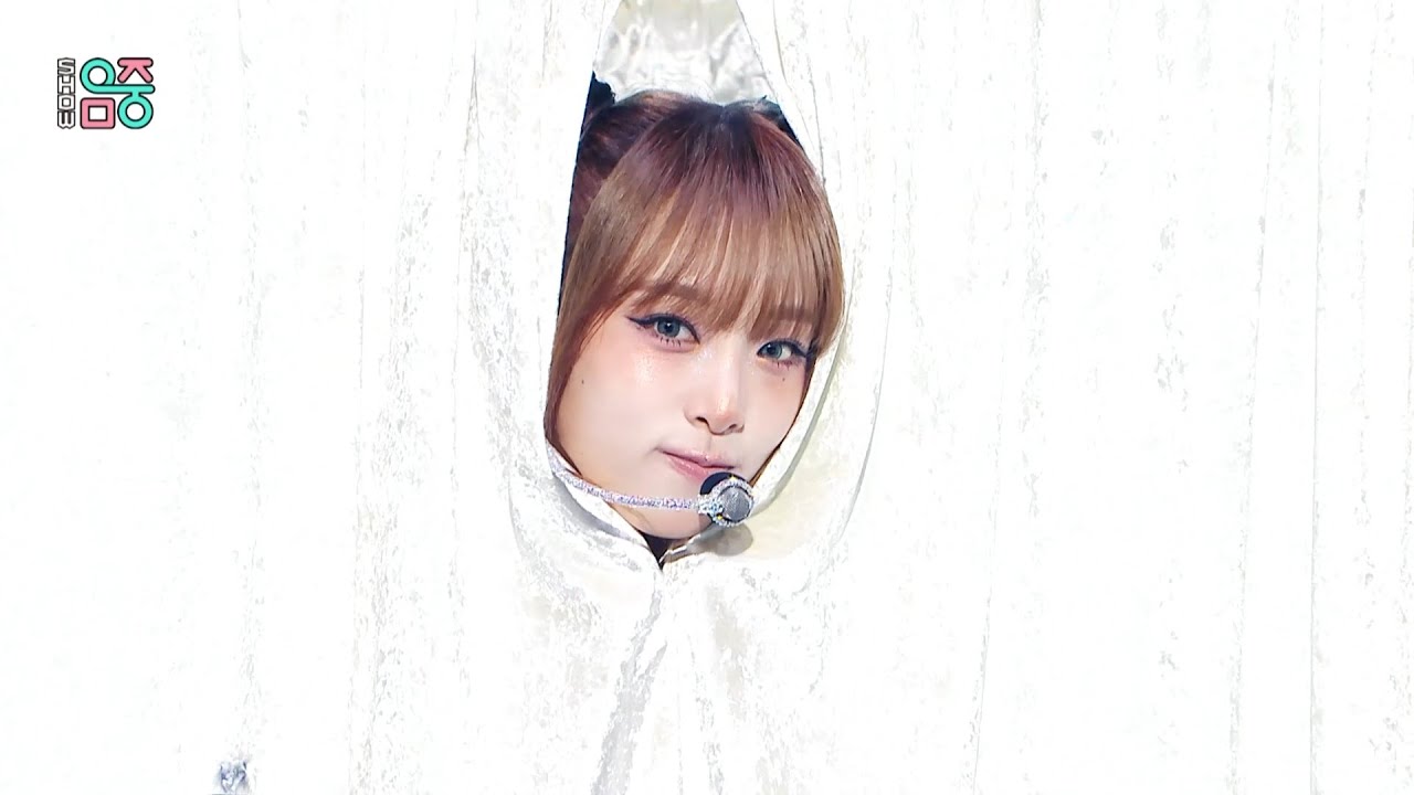 YENA (최예나) - Being a Good Girl Hurts (착하다는 말이 제일 싫어) | Show! MusicCore | MBC250802방송