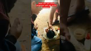 Download Lagu Salah satu cara pengobatan sakit gigi secara tradisional#shorts#tradisional MP3 Download Lagu Salah satu cara pengobatan sakit gigi secara tradisional#shorts#tradisional MP3